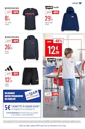 Prix et réduction Moto Enfant dans le prospectus Intersport en cours Offre Moto Enfant dans le catalogue Intersport du moment à la page 7