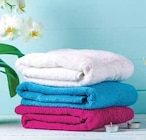 Weichspüler im Angebot bei E center in Elmshorn Weichspüler Angebote von Kuschelweich bei E center Elmshorn für 1,25 €