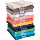 Linge de bain "Ruben" à Carrefour dans Ay