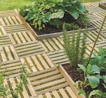 Dalle en pin 40 X 40 X 2.4 CM en promo chez Super U Dalle en pin 40 X 40 X 2.4 CM dans le catalogue Super U