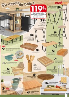 Promo Tabouret Pliant dans le catalogue La Foir’Fouille du moment à la page 11