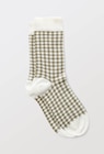 Paire de chaussettes avec motifs en coton - Monoprix Margaret Paire de chaussettes avec motifs en coton à 6,99 € dans le catalogue Monoprix Margaret