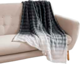 Wohndecke Bubble Angebote von Mistral Home bei Marktkauf Wismar für 12,99 €