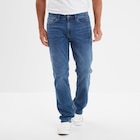 Jean stretch coupe regular denim stone homme en promo chez La Halle Jean stretch coupe regular denim stone homme dans le catalogue La Halle