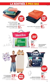Promos Plaid dans le catalogue "LES PRIX BAS Spécial rentrée" de Hyper U Plaid en promo dans le catalogue Hyper U à la page 51