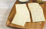 Fromage à raclette nature/3 poivres ou nature fumé ou nature/piment en promo chez Super U Saint-Denis à 6,50 €