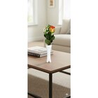 Muguet 3 brins avec 1 rose en vase en promo chez Carrefour Market Orléans à 2,99 €