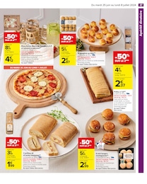 Offre Pizza dans le catalogue Carrefour du moment à la page 49