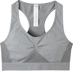 Brassière sans coutures dos nageur femme en promo chez Carrefour Brassière sans coutures dos nageur femme dans le catalogue Carrefour