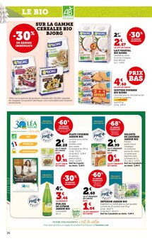 Promotion Huile de tournesol dans le prospectus Hyper U, valable du 28/11/2023 au 10/12/2023 Promo Huile de tournesol dans le catalogue Hyper U du moment à la page 16