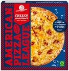 American Pizza League Cheesy Quarterback im Angebot bei Kaufland in Bremerhaven American Pizza League Cheesy Quarterback Angebote von Pizzatainment bei Kaufland Bremerhaven für 2,99 €