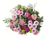 Lidl - Edler Blumenstrauß Angebot im Prospekt Edler Blumenstrauß bei Lidl im Prospekt "" für 19,99 €