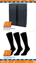 Aktueller Action Prospekt mit Socken, "kleine Preise, grosse Freude!", Seite 8