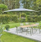 Parasol droit carré 4x4m dans le catalogue Hyper U