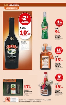 Promo Cointreau dans le catalogue Hyper U du moment à la page 100