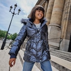 Doudoune matelassée fourrée à capuche bleu marine fille - La Halle Doudoune matelassée fourrée à capuche bleu marine fille à 32,19 € dans le catalogue La Halle