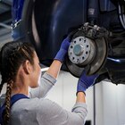 Volkswagen Schmölln - Bremsen-Service Angebot im Prospekt Bremsen-Service bei Volkswagen im Schmölln Prospekt für 22,00 €
