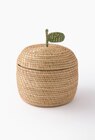 Panier en forme de fraise D39xH50cm en jonc de mer et scoubidou en promo chez Monoprix Vitry Vitry-sur-Seine à 19,99 €