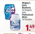 Extra Blueberry oder Professional Mints von Wrigley’s für 1,49 € bei Rossmann im Angebot Extra Blueberry oder Professional Mints von Wrigley’s im aktuellen Rossmann Prospekt