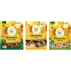 SUR TOUS LES FRUITS SECS - SUN ET LA FAVORITE en promo chez Carrefour Market SUR TOUS LES FRUITS SECS - SUN ET LA FAVORITE dans le catalogue Carrefour Market