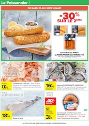 Offre Crevettes cuites dans le catalogue Carrefour du moment à la page 20