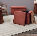 Coffre pouf pliable velours côtelé - Maxi Bazar à Courbevoie Coffre pouf pliable velours côtelé en promo chez Maxi Bazar Courbevoie à 14,99 €