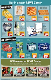 Aktueller REWE Prospekt mit Papier, "Dein Markt", Seite 3