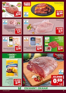 Pute im Marktkauf Prospekt "AUSWAHL RIESIG, PREISE NIEDRIG" mit 44 Seiten (Nürnberg)