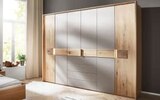 Aktuelle Kleiderschrank Angebote bei HARDECK in Hagen (Stadt der FernUniversität) Aktuelles Drehtüreschrank Maleta, Asteiche teilmassiv/fango, 301 x 223 cm Angebot bei HARDECK in Hagen (Stadt der FernUniversität) ab 2.499,00 €