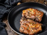 Aktuelle Fleisch Angebote bei REWE in Moers Aktuelles Frischer Schweinenackenbraten oder Nackenkoteletts Angebot bei REWE in Moers ab 0,69 €