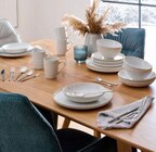 Aktuelle Tafel-Set Angebote bei XXXLutz Möbelhäuser in Stuttgart Aktuelles Kombi-Service „Glossy cream“ oder „Glossy purple blue“ Angebot bei XXXLutz Möbelhäuser in Stuttgart ab 99,99 €