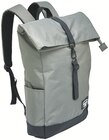Rossmann Altenburg - Rucksack Angebot im Prospekt Rucksack bei Rossmann im Altenburg Prospekt für 15,99 €