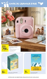 Promos Appareil Photo dans le catalogue "FÊTONS TOUTES LES MAMANS" de Carrefour Market Appareil Photo en promo dans le catalogue Carrefour Market à la page 8