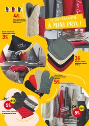 Promos Gants dans le catalogue "UN AIR DE PRINTEMPS" de Maxi Bazar à la page 7