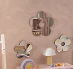 Lot 3 miroirs fleur ou papillon en promo chez Maxi Bazar Versailles à 9,99 €