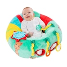 Promo Baby seat and play Sophie la girafe à 49,90 € dans le catalogue Carrefour à Drancy