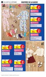 Promos Chaussettes dans le catalogue "VIVEMENT LA FIN DES VACANCES" de Intermarché Super Chaussettes en promo dans le catalogue Intermarché Super à la page 34