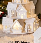 LED-Holzetagere im Woolworth Prospekt LED-Holzetagere von im aktuellen Woolworth Prospekt für 15,00 €