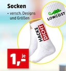 Socken von LOWCOST für 1,00 € bei Thomas Philipps im Angebot Socken von LOWCOST im aktuellen Thomas Philipps Prospekt