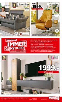 Sofa im Segmüller Prospekt "WOHNEN & WOHLFÜHLEN IN DER WEIHNACHTSZEIT" mit 60 Seiten (München)