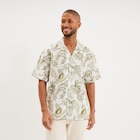 Chemise en coton manches courtes vert olive homme à 16,09 € dans le catalogue La Halle