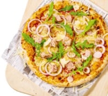 Aktuelles Pizza Tonno Angebot bei mömax in Würzburg ab 7,50 €