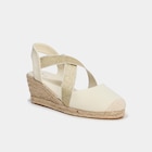 Sandales espadrilles compensées en corde sable femme en promo chez La Halle Aix-en-Provence à 13,99 €