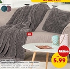 Jacquard-Sherpa-Kuscheldecke Angebote von HOME IDEAS Living bei Penny Hofheim für 5,99 €
