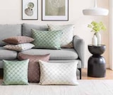 Aktuelle Kissen Angebote bei Segmüller in Frankfurt (Main) Aktuelles Kissenhülle "Brilliant" Angebot bei Segmüller in Frankfurt (Main) ab 19,99 €
