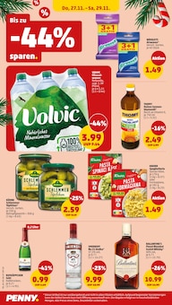 Volvic im Penny Prospekt "Wer günstig will, muss Penny." mit 40 Seiten (Mannheim)