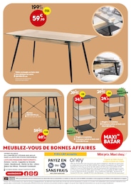 Offre Etagère En Métal dans le catalogue Maxi Bazar du moment à la page 11