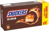 Barres glacées Snickers Family Pack x12 - Snickers en promo chez Intermarché Barres glacées Snickers Family Pack x12 - Snickers dans le catalogue Intermarché