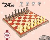 Jeu d’échecs de voyage magnétique - NOM D'UN PION en promo chez JouéClub Jeu d’échecs de voyage magnétique - NOM D'UN PION dans le catalogue JouéClub