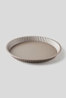 Moule à tarte avec fond amovible 31cm - Monoprix Tours Nationale à Tours Moule à tarte avec fond amovible 31cm en promo chez Monoprix Tours Nationale Tours à 10,70 €
